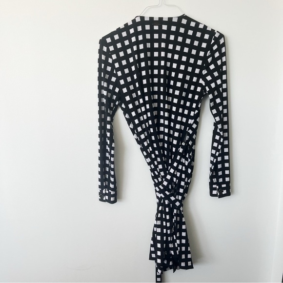 Pink Tartan gingham wrap dress - Picture 9 of 10